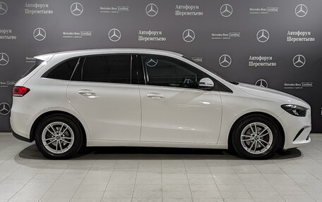 Mercedes-Benz B-Класс, 2019 год, 2 500 000 рублей, 4 фотография