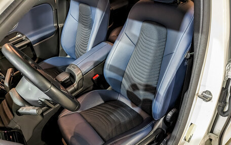 Mercedes-Benz B-Класс, 2019 год, 2 500 000 рублей, 20 фотография