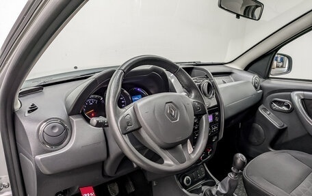 Renault Duster I рестайлинг, 2017 год, 1 400 000 рублей, 16 фотография