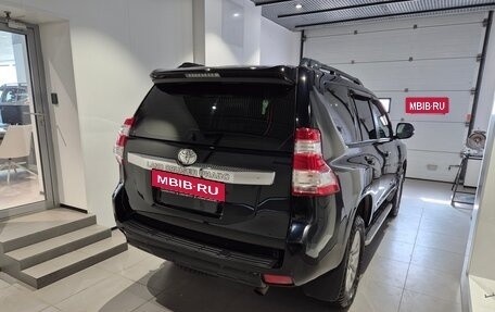 Toyota Land Cruiser Prado 150 рестайлинг 2, 2013 год, 3 199 000 рублей, 4 фотография