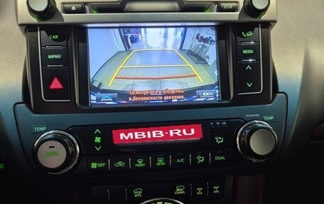 Toyota Land Cruiser Prado 150 рестайлинг 2, 2013 год, 3 199 000 рублей, 13 фотография