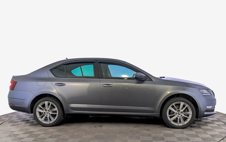 Skoda Octavia, 2018 год, 1 799 000 рублей, 4 фотография