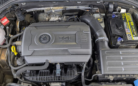 Skoda Octavia, 2018 год, 1 799 000 рублей, 9 фотография