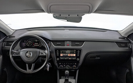 Skoda Octavia, 2018 год, 1 799 000 рублей, 14 фотография