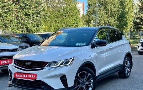 Geely Coolray I, 2022 год, 1 649 000 рублей, 3 фотография