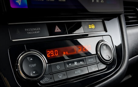 Mitsubishi Outlander III рестайлинг 3, 2020 год, 2 100 000 рублей, 25 фотография