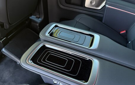 Mercedes-Benz V-Класс, 2025 год, 16 990 000 рублей, 29 фотография