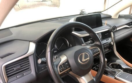 Lexus RX IV рестайлинг, 2019 год, 4 999 999 рублей, 6 фотография
