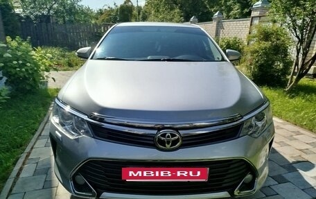 Toyota Camry, 2015 год, 2 100 000 рублей, 2 фотография