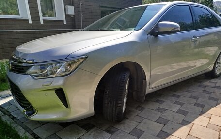 Toyota Camry, 2015 год, 2 100 000 рублей, 3 фотография