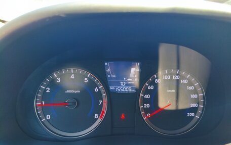 Hyundai Solaris II рестайлинг, 2011 год, 630 000 рублей, 7 фотография