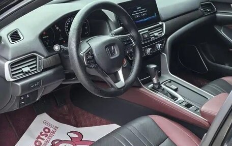 Honda Inspire, 2022 год, 2 350 000 рублей, 5 фотография