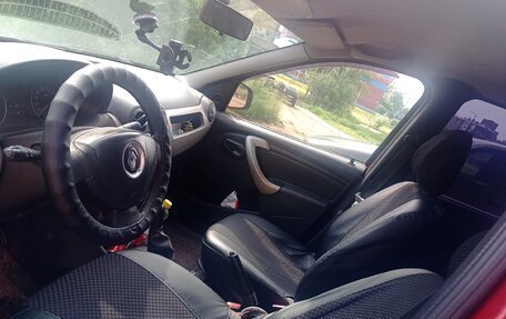 Renault Logan I, 2010 год, 270 000 рублей, 3 фотография