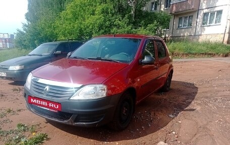 Renault Logan I, 2010 год, 270 000 рублей, 4 фотография