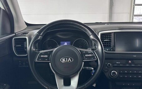 KIA Sportage IV рестайлинг, 2020 год, 1 869 000 рублей, 10 фотография