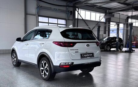 KIA Sportage IV рестайлинг, 2020 год, 1 869 000 рублей, 4 фотография