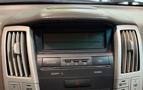 Lexus RX II рестайлинг, 2004 год, 1 079 000 рублей, 13 фотография