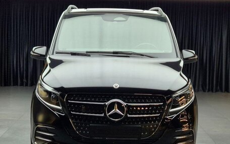 Mercedes-Benz V-Класс, 2024 год, 30 519 000 рублей, 2 фотография