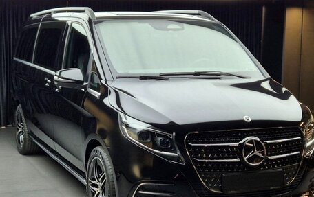 Mercedes-Benz V-Класс, 2024 год, 30 519 000 рублей, 3 фотография