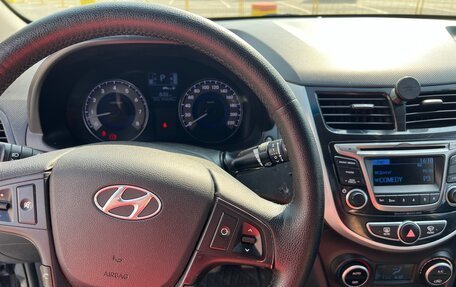 Hyundai Solaris II рестайлинг, 2016 год, 830 000 рублей, 13 фотография