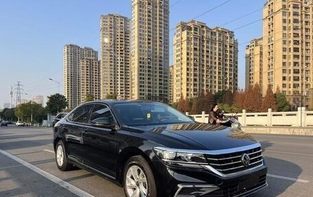 Volkswagen Passat B8 рестайлинг, 2021 год, 1 690 000 рублей, 5 фотография