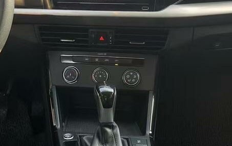 Volkswagen Passat B8 рестайлинг, 2021 год, 1 690 000 рублей, 8 фотография