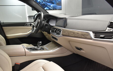 BMW X5, 2019 год, 5 820 000 рублей, 9 фотография