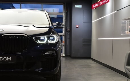 BMW X5, 2019 год, 5 820 000 рублей, 2 фотография