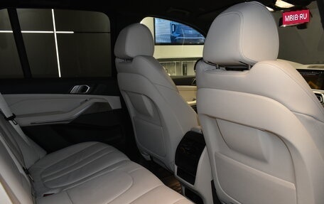 BMW X5, 2019 год, 5 820 000 рублей, 13 фотография