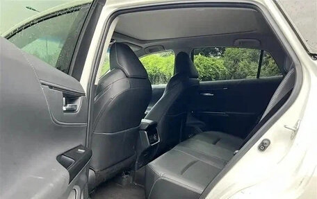 Toyota Venza, 2022 год, 3 180 666 рублей, 12 фотография