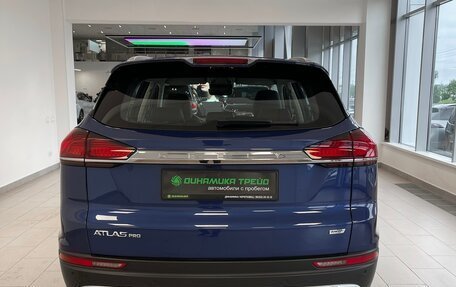 Geely Atlas, 2022 год, 1 970 000 рублей, 7 фотография