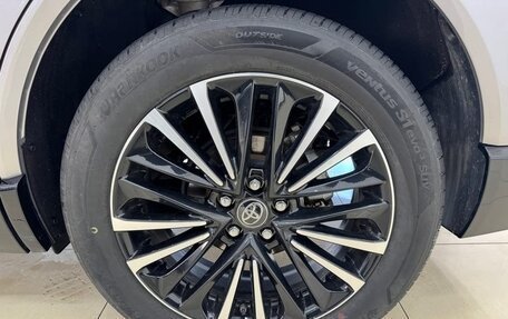 Toyota Venza, 2022 год, 3 200 000 рублей, 20 фотография