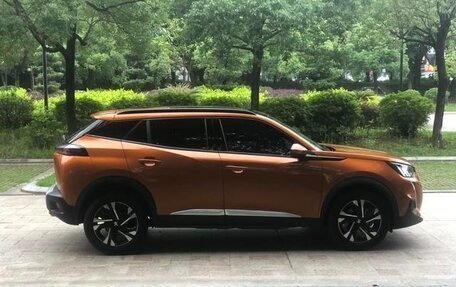 Peugeot 2008 II, 2022 год, 968 000 рублей, 9 фотография