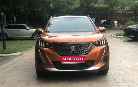 Peugeot 2008 II, 2022 год, 968 000 рублей, 2 фотография
