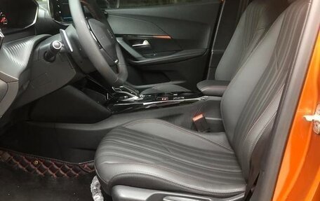 Peugeot 2008 II, 2022 год, 968 000 рублей, 10 фотография