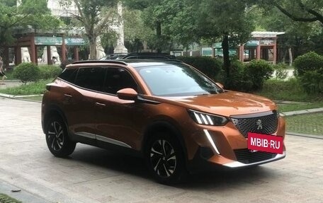 Peugeot 2008 II, 2022 год, 968 000 рублей, 4 фотография