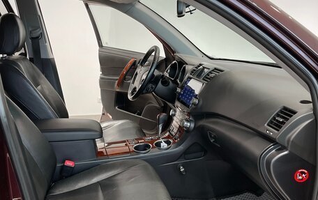 Toyota Highlander III, 2012 год, 2 070 000 рублей, 14 фотография