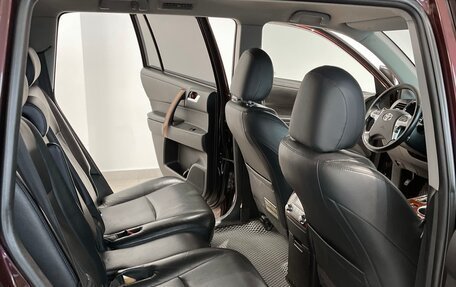 Toyota Highlander III, 2012 год, 2 070 000 рублей, 16 фотография