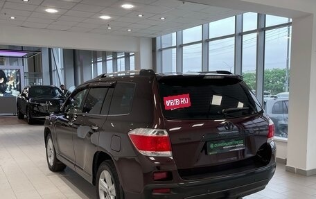 Toyota Highlander III, 2012 год, 2 070 000 рублей, 8 фотография