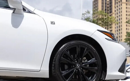 Lexus ES VII, 2022 год, 3 690 000 рублей, 8 фотография