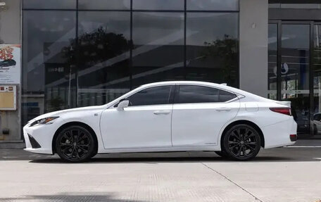 Lexus ES VII, 2022 год, 3 690 000 рублей, 4 фотография