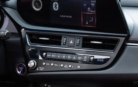 Lexus ES VII, 2022 год, 3 690 000 рублей, 15 фотография