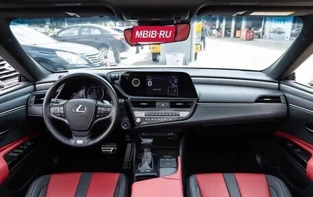 Lexus ES VII, 2022 год, 3 690 000 рублей, 12 фотография