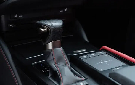Lexus ES VII, 2022 год, 3 690 000 рублей, 17 фотография