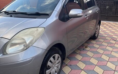Toyota Vitz, 2009 год, 485 000 рублей, 3 фотография