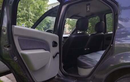 Renault Logan I, 2006 год, 400 000 рублей, 12 фотография