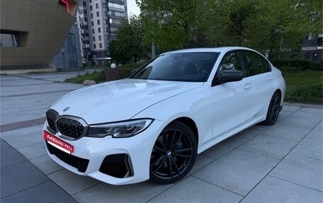 BMW 3 серия, 2019 год, 4 250 000 рублей, 2 фотография