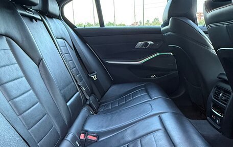 BMW 3 серия, 2019 год, 4 250 000 рублей, 15 фотография