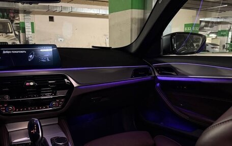 BMW 5 серия, 2019 год, 3 200 000 рублей, 11 фотография