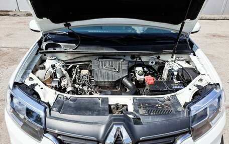 Renault Logan II, 2018 год, 849 000 рублей, 9 фотография
